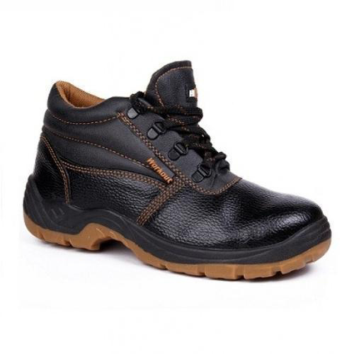 Rexine Safety Shoes Manufacturers in Badami